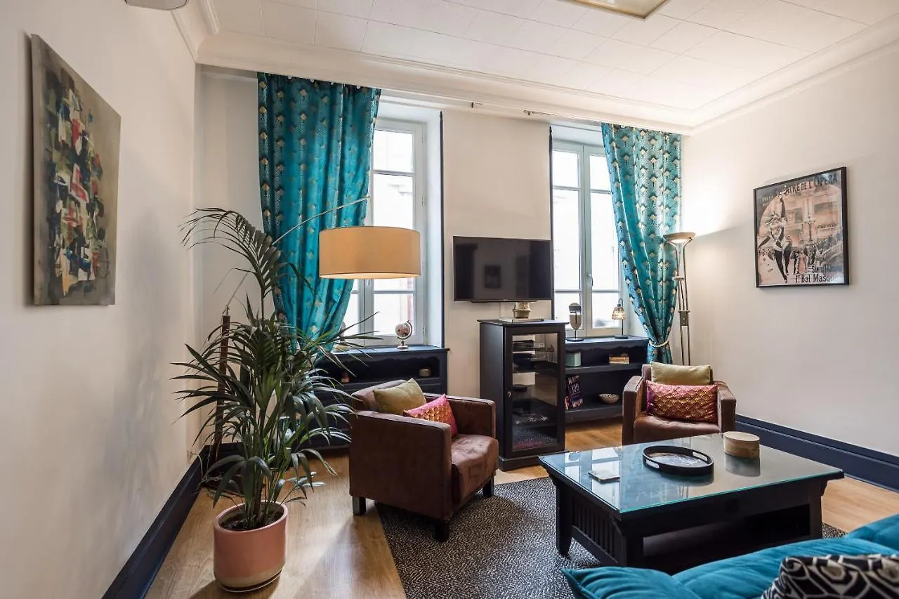 Apartment Villa Renee Valence  France